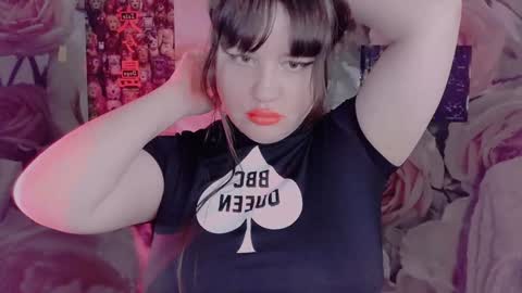 Snapshot of lola_chi chatting on 02.01.25 Lola Chi online show from 02.01.25