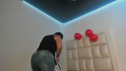 lola_js online show from 06.30.26