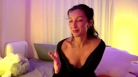lola_la_lita online show from 10.16.25