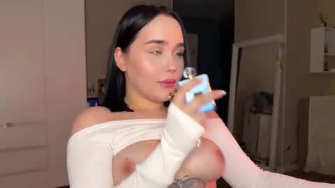 Snapshot of lola_razee chatting on 07.23.26 lola_razee online show from 07.23.26