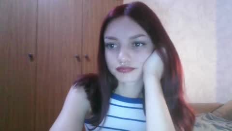 Snapshot of lola_sweetglow chatting on 08.04.26 lola_sweetglow online show from 08.04.26