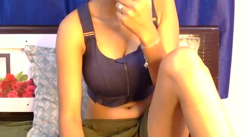 Snapshot of lolaa_darling chatting on 07.02.26 lolaa online show from 07.02.26
