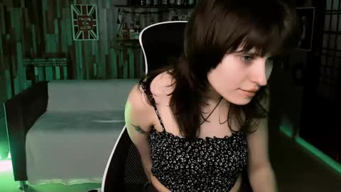 Snapshot of lolaasmus chatting on 04.21.26 I consider myself the god Loki but life just calls me LOL online show from 04.21.26