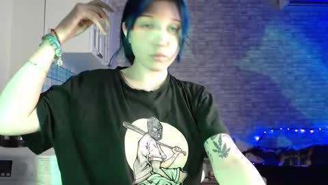 Lola online show from 10.16.25