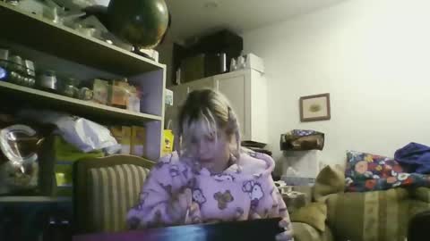 Lola Lixx online show from 12.26.24