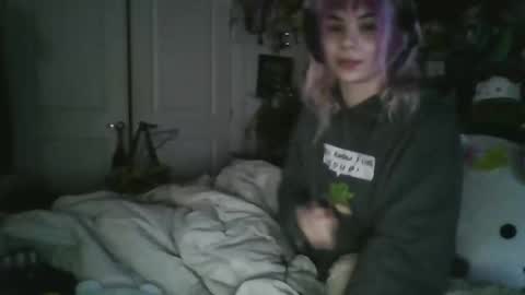 Lola Lixx online show from 01.28.25