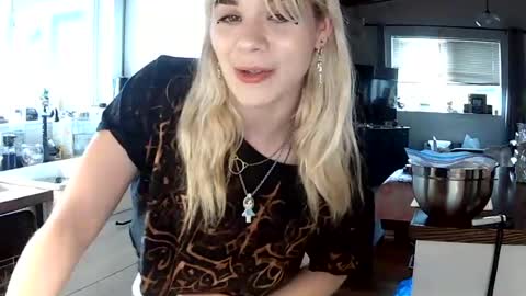 Snapshot of lolalixx6969 chatting on 07.14.26 Lola Lixx online show from 07.14.26