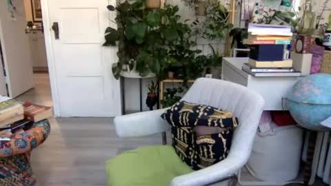 Snapshot of lolalustful chatting on 07.10.26 Lola Lustful online show from 07.10.26