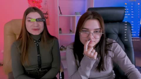 Snapshot of lolamrrr chatting on 02.08.25 Lola pvt is OPEN online show from 02.08.25