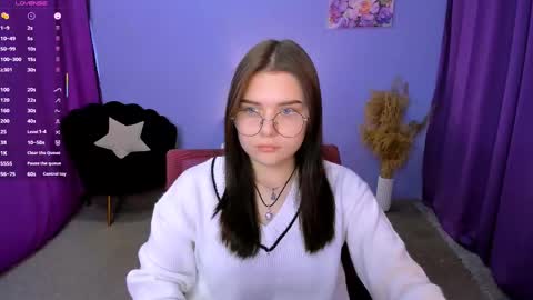 Snapshot of lolamrrr chatting on 02.10.25 Lola pvt is OPEN online show from 02.10.25