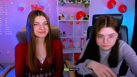 Snapshot of lolamrrr chatting on 02.18.25 Lola pvt is OPEN online show from 02.18.25