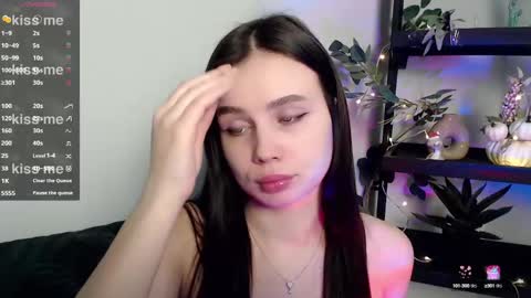 Snapshot of lolapalmer_ chatting on 02.18.25 lolapalmer_ online show from 02.18.25