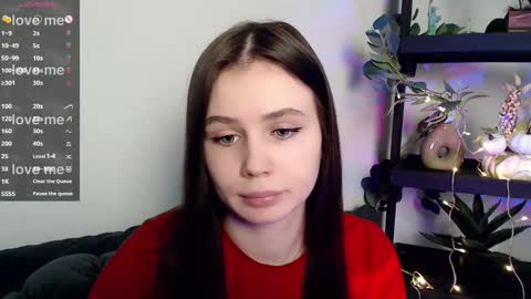 Snapshot of lolapalmer_ chatting on 03.11.25 lolapalmer_ online show from 03.11.25