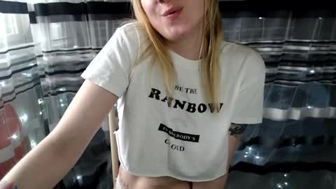 Lisa online show from 02.11.25