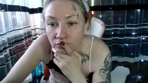 Lisa online show from 01.10.26