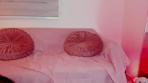 Lolly  online show from 03.08.26