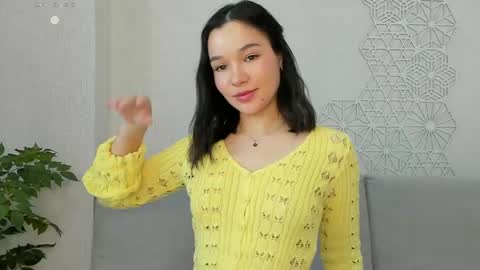 Snapshot of lolly_turner chatting on 04.03.26 lolly_turner online show from 04.03.26