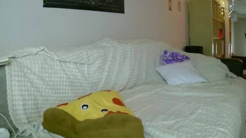 Lilly online show from 12.24.24