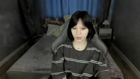 Snapshot of loly_cuttie chatting on 05.06.26 Loly online show from 05.06.26