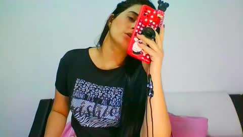 estehfania online show from 02.09.25