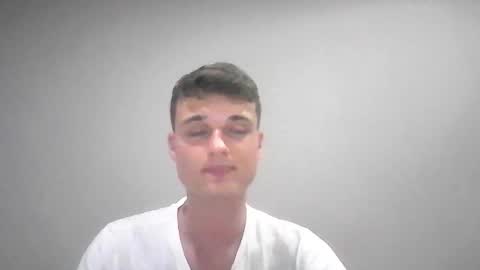 Snapshot of london_tomy chatting on 03.08.26 london_tomy online show from 03.08.26