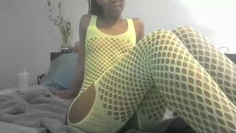 LondonMariexxx online show from 11.12.25