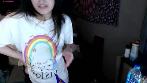 londonray online show from 11.24.25