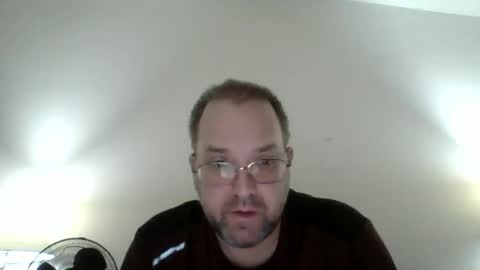 Snapshot of lonelyman91775 chatting on 04.18.26 Lonely Man online show from 04.18.26
