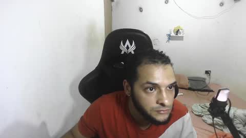 Marvin Santiago online show from 04.11.26