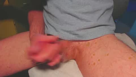 Snapshot of longing2 chatting on 12.30.24 longing2 online show from 12.30.24