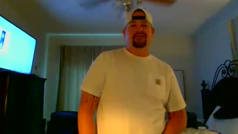 Snapshot of longlastingviking chatting on 05.20.26 longlastingviking online show from 05.20.26