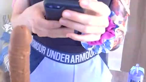 Snapshot of longlegstammy chatting on 05.16.26 Cutenurse91 online show from 05.16.26