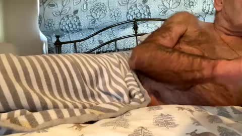 Snapshot of longshank09 chatting on 01.09.25 longshank09 online show from 01.09.25