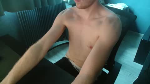 Snapshot of loofy_art chatting on 09.14.25 Loofy Art online show from 09.14.25