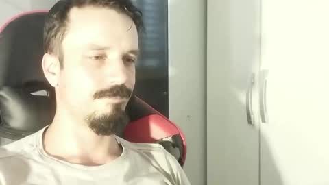 Lucas online show from 01.04.25