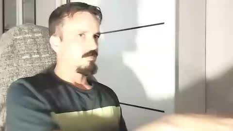 Snapshot of lookaz4010 chatting on 02.13.26 Lucas online show from 02.13.26