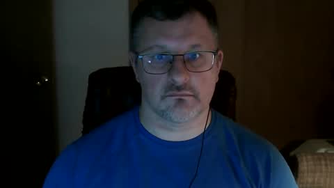 Snapshot of lookin75 chatting on 10.20.25 lookin75 online show from 10.20.25