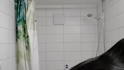 loolaunshaved online show from 11.27.25