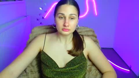 Lora online show from 03.20.26