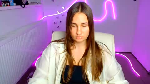Snapshot of lora_kisses chatting on 08.03.26 Lora online show from 08.03.26