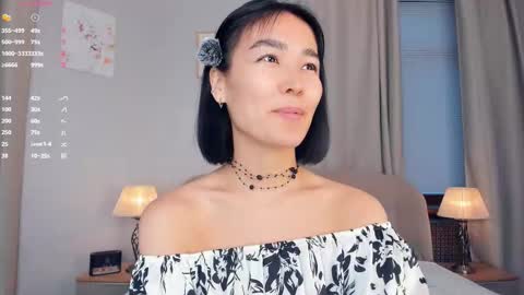 Lora control 2 min for every new Fan Club subscriber online show from 10.29.25