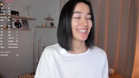 Lora control 2 min for every new Fan Club subscriber online show from 12.17.25