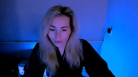 Lora online show from 05.11.26