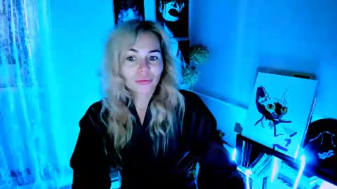 Lora online show from 07.17.26