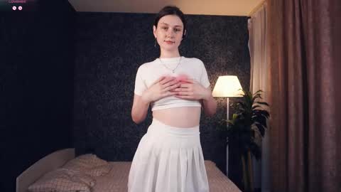 Lora online show from 11.13.25