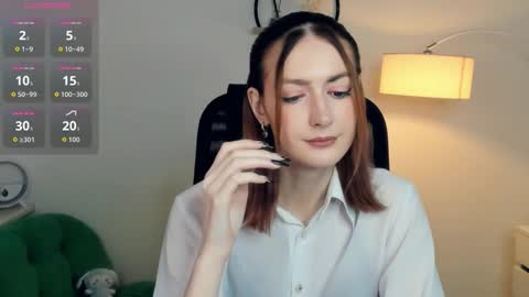 Lora online show from 11.22.25