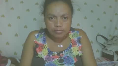 Snapshot of lorahvane chatting on 05.14.26 LorahVane online show from 05.14.26