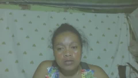 Snapshot of lorahvane chatting on 05.15.26 LorahVane online show from 05.15.26
