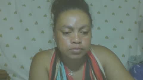 Snapshot of lorahvane chatting on 05.18.26 LorahVane online show from 05.18.26