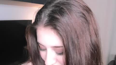 Snapshot of lorainethach chatting on 07.08.26 Yomi online show from 07.08.26